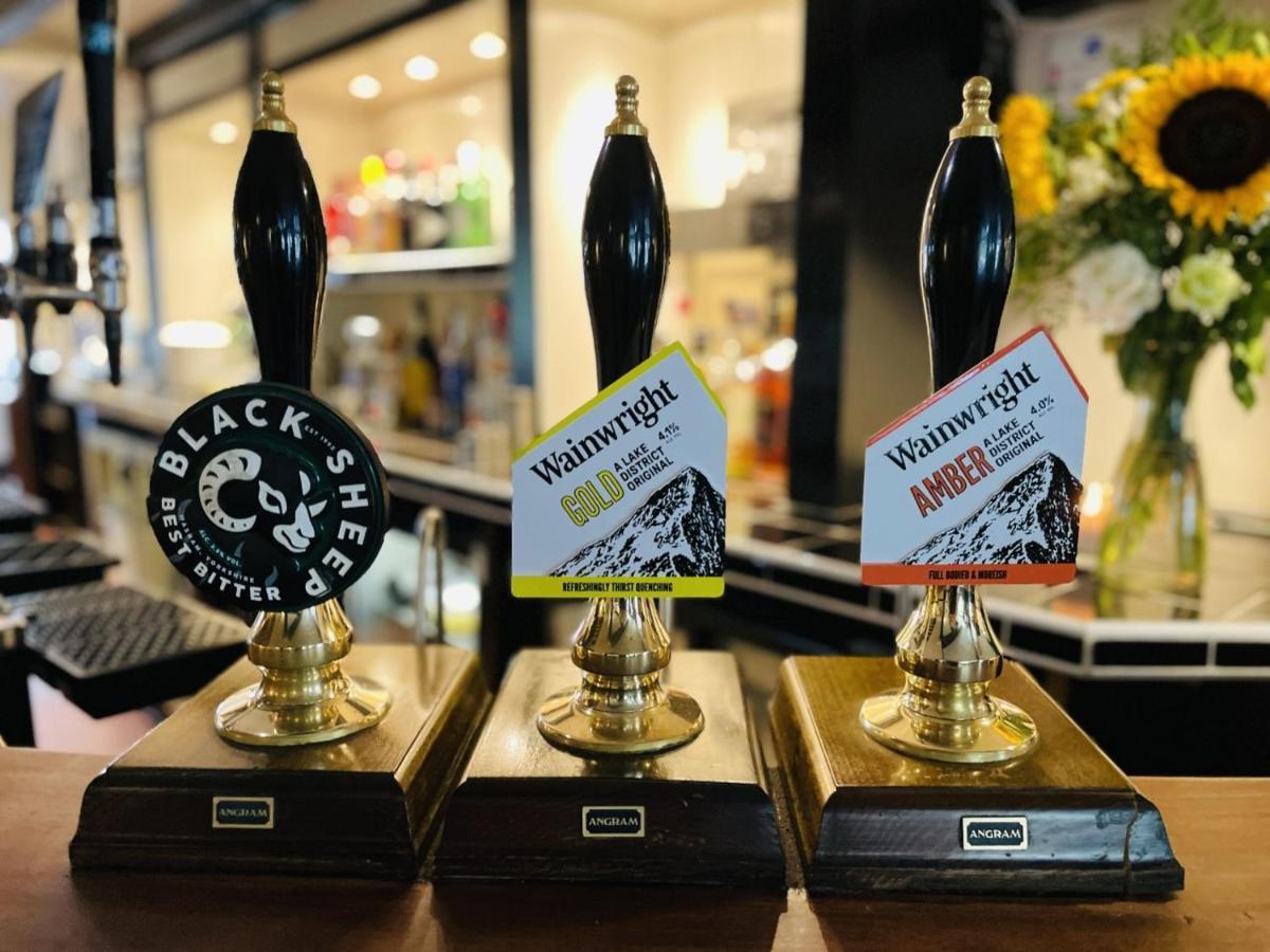 Cross Keys Inn 테베이 외부 사진